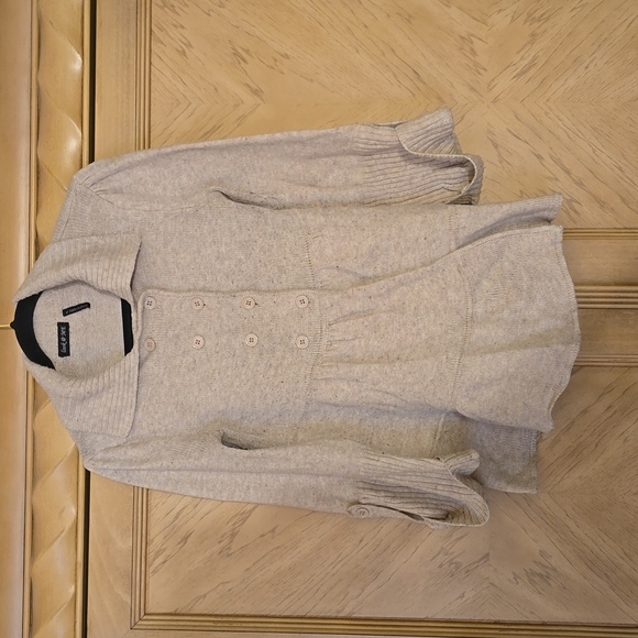 Look @ Me Oatmeal colored tiered Peplum button front sweater. Size large - Picture 2 of 9